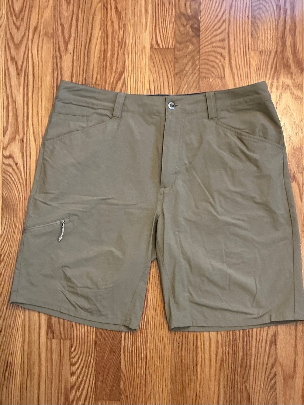 Patagonia Men’s Quandary Olive / Dark Khaki Hybrid Outdoor Shorts